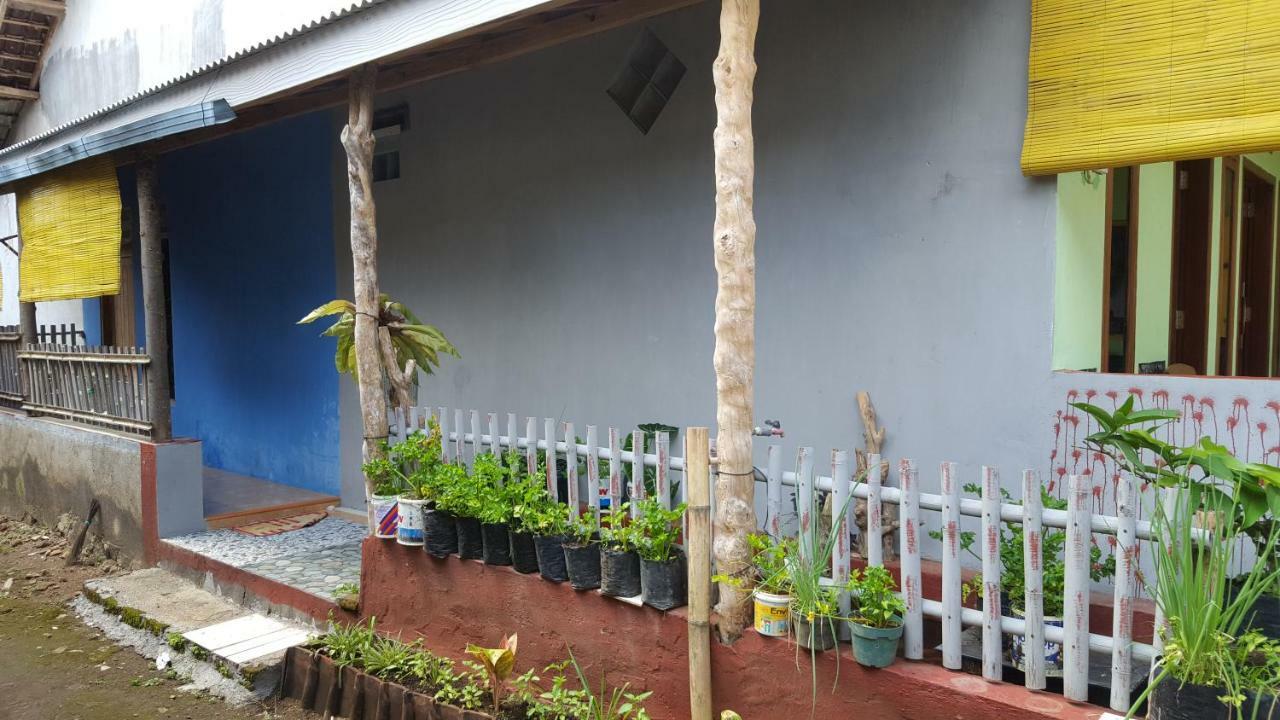 Ijen Mansjestic B&B Tamansuruh Exterior foto